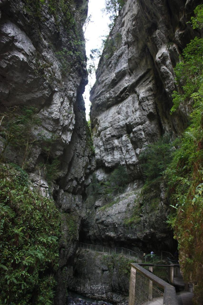 Casa Rural Ornat Etxea Pension Vidangoz Buitenkant foto